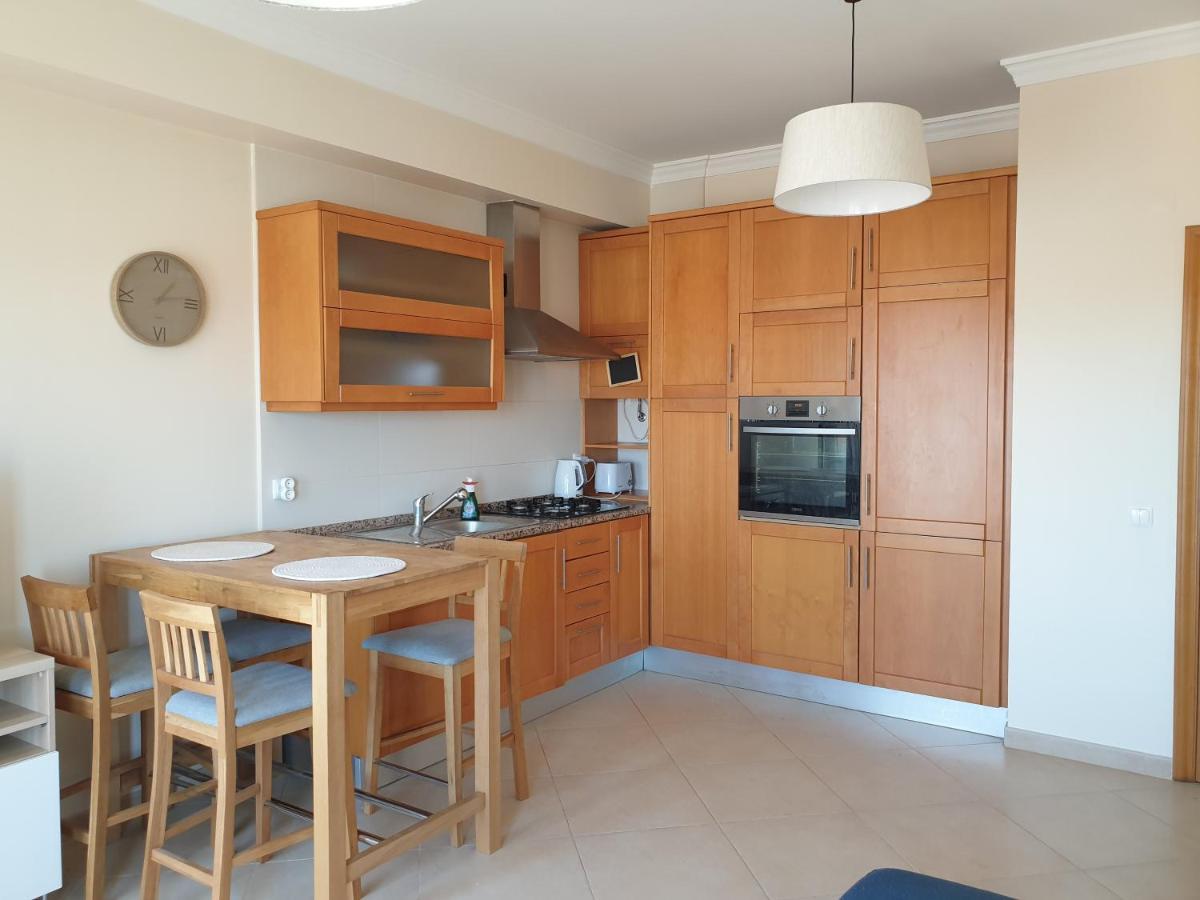 Oura Beach T1 Apartment Coral , Close To The Strip, Swimming Pool, Wi Fi, A/C Albufeira Zewnętrze zdjęcie