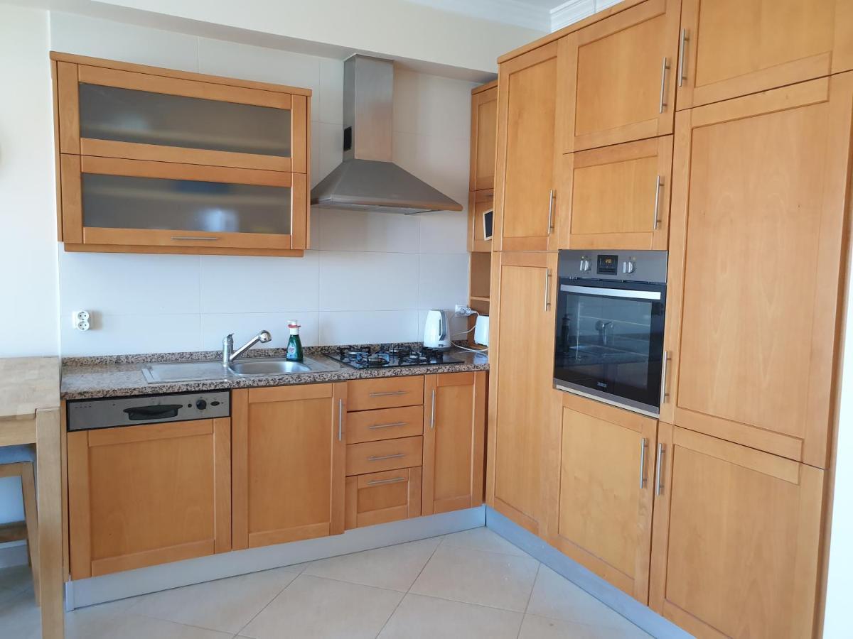 Oura Beach T1 Apartment Coral , Close To The Strip, Swimming Pool, Wi Fi, A/C Albufeira Zewnętrze zdjęcie