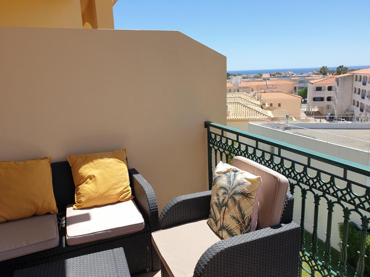 Oura Beach T1 Apartment Coral , Close To The Strip, Swimming Pool, Wi Fi, A/C Albufeira Zewnętrze zdjęcie